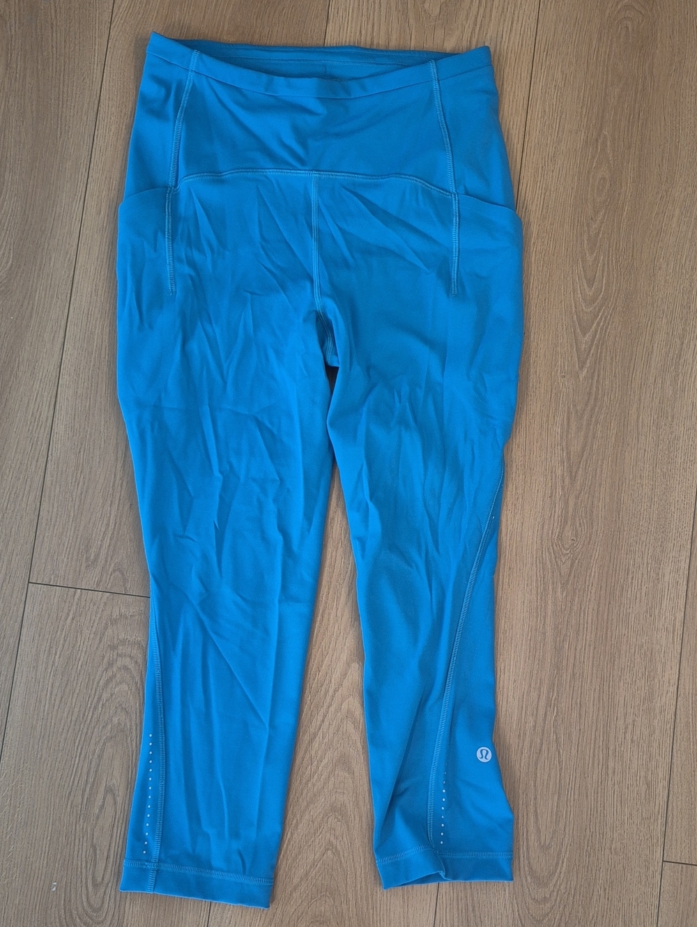 lululemon athletica Women's Teal-Blue Cropped Performance Leggings